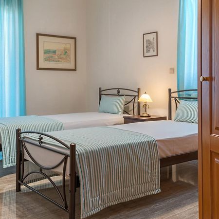 Araucaria Villa 앗시파프론 외부 사진