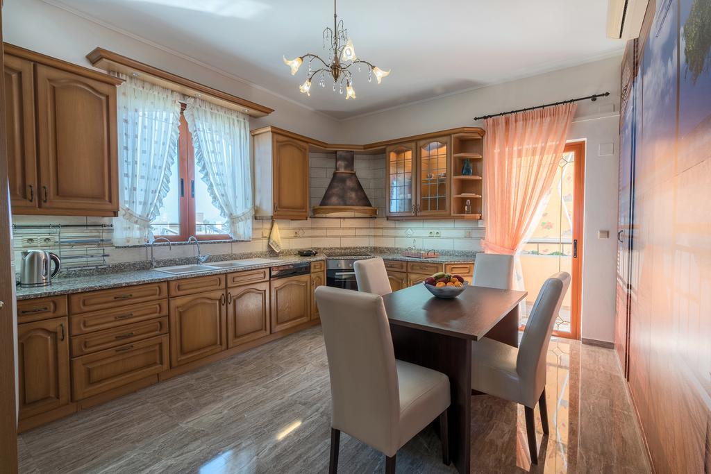 Araucaria Villa 앗시파프론 외부 사진